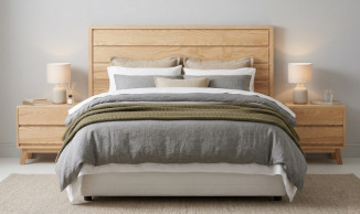 Arco Bedroom Scene Shot326x194